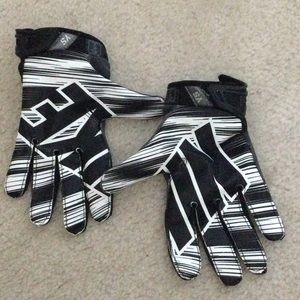 Football gloves